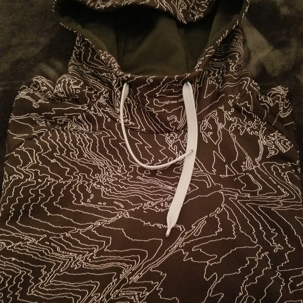 NIKE DRI-FIT HOODIE